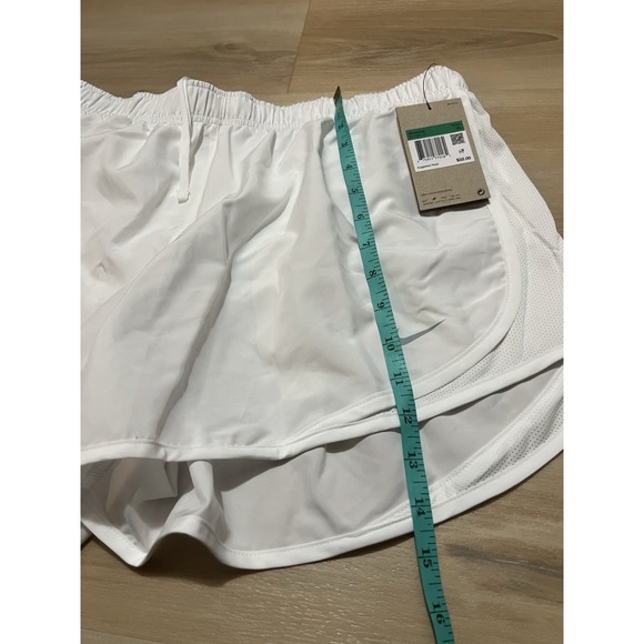 Nike Dri-FIT Tempo Running Shorts Womens XL White Lined Mesh Gym 831558-100 Dust - Picture 2 of 9